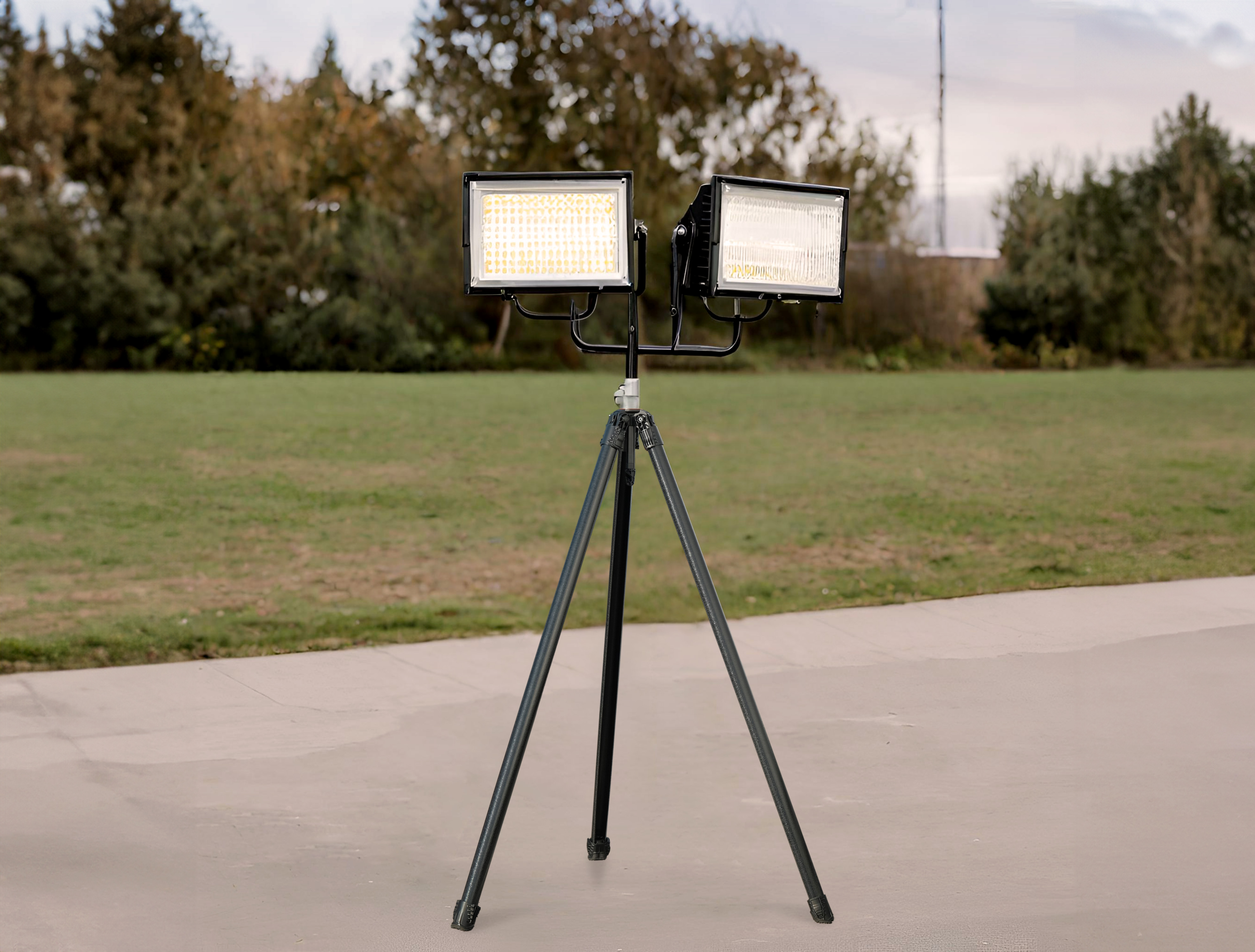 Rolatube ICT tripod with dual floodlights deployed outdoors